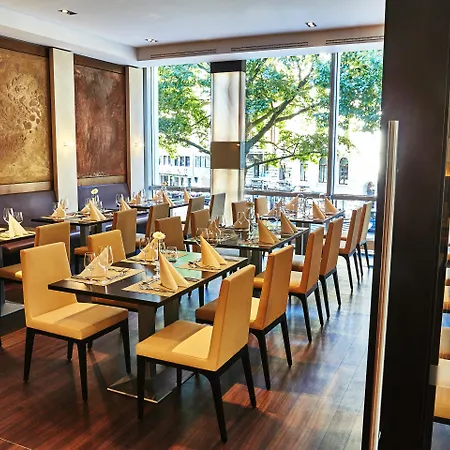 Hotel Rudolfplatz 4*