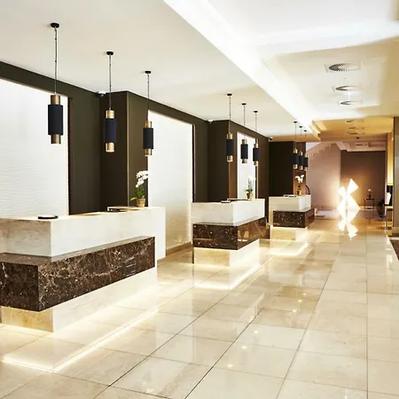 Rudolfplatz Hotel